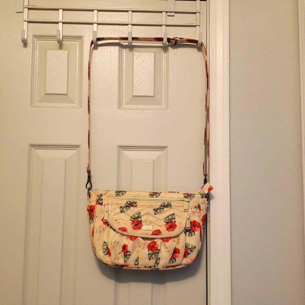 Lug Crossbody - mamba style